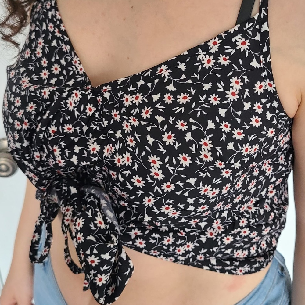 SHEIN | Ditsy Floral Drawstring Front Cami Top